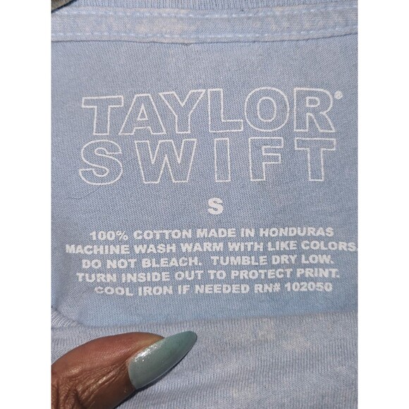 Taylor Swift T-Shirt Awesome/"ME!" Size S Blue Long Sleeve Floral Glitter Eras - Picture 3 of 6